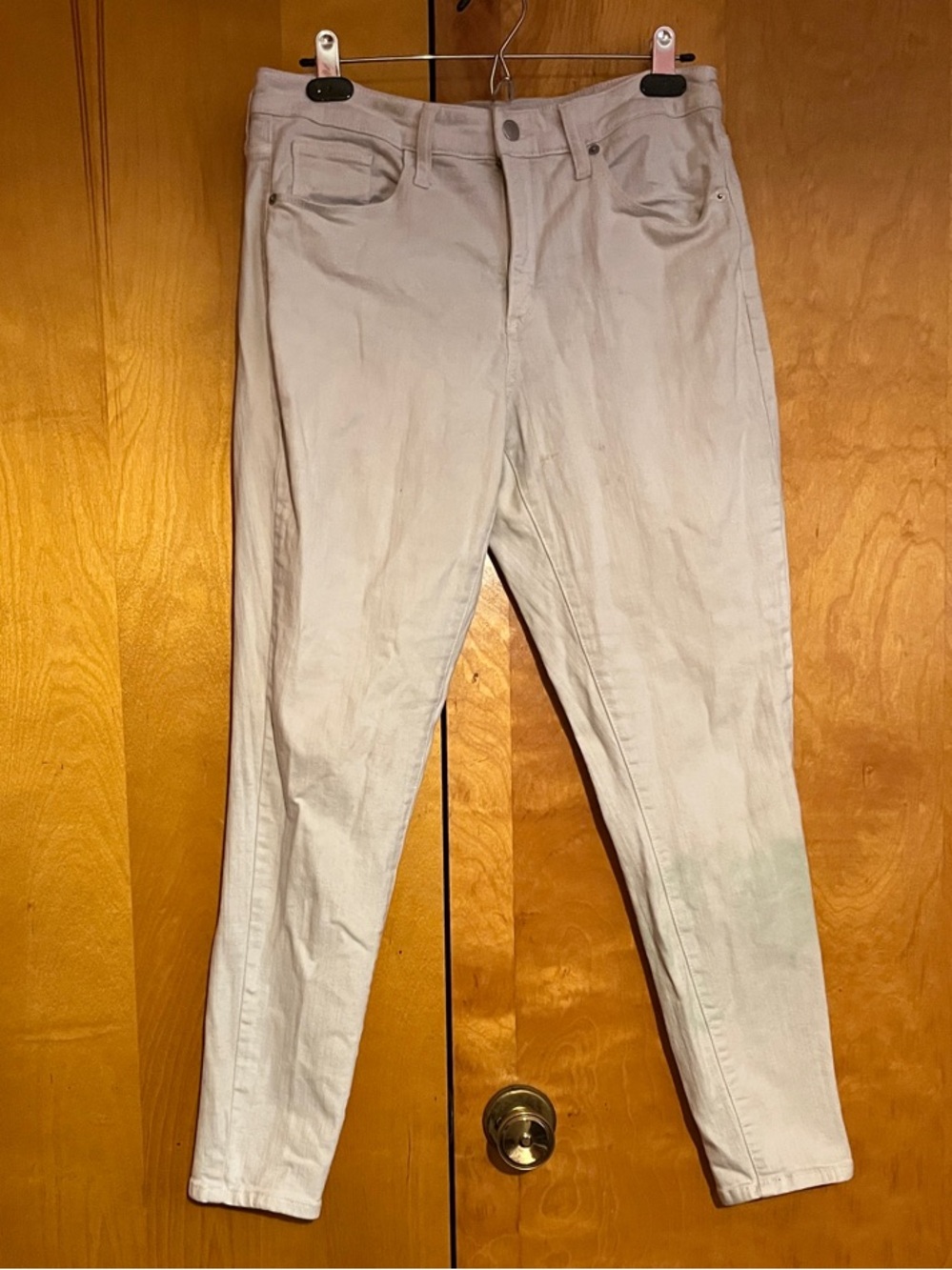 Universal Thread Size 12 White Skinny Jeans